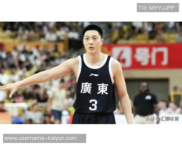 胡明轩昨夜三分雨下生涯新高40分助队止颓展现全能表现