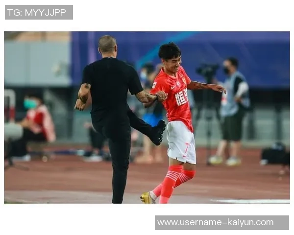 卡纳瓦罗直言韦世豪技术出众但体能不足呼吁加强力量训练