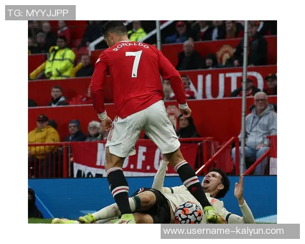 里尔主席怒斥裁判红牌判罚不公称其为耻辱与丑闻