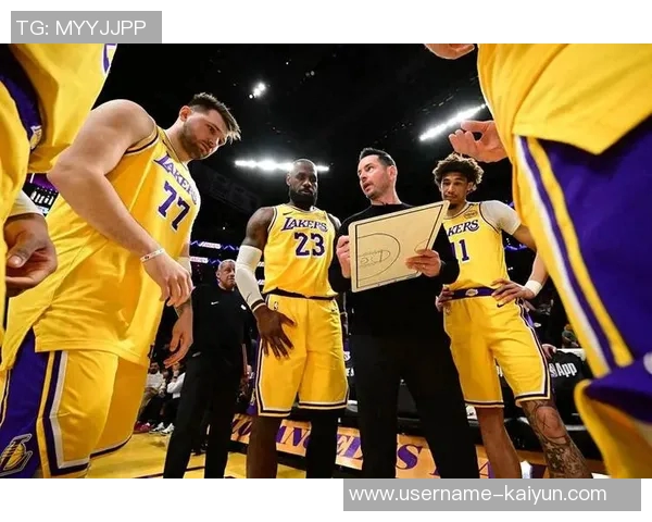 雷迪克分析老詹与卢卡的独特风格小里复出后需调整球权分配问题